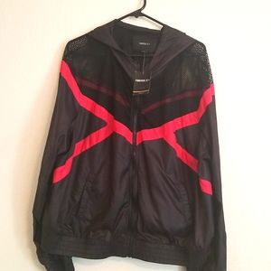 Forever21 3x hooded windbreaker black/red